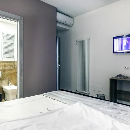Apartment, Rome